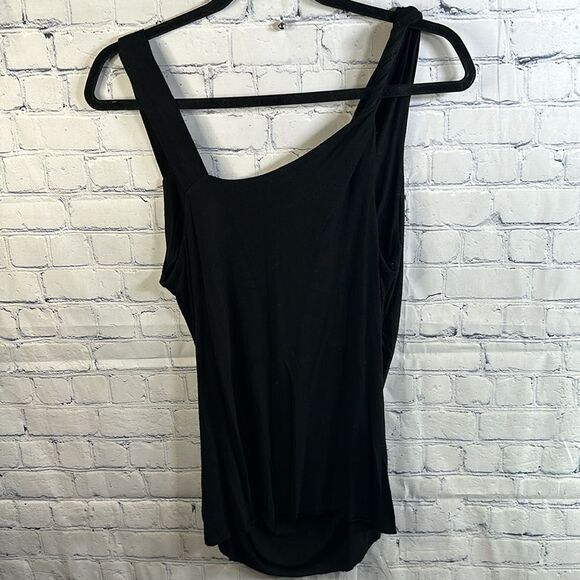 🖤 Matty M Black Top with Asymmetrical Neckline - Size Small - Picture 3 of 3